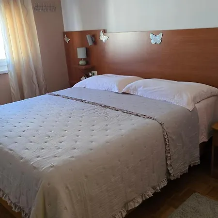 Ap Silvija Apartament *