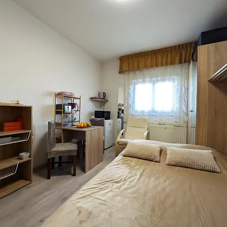 Ap Silvija Apartment *